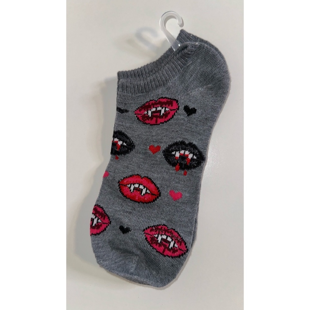 Vampire Lips Ankle Socks Grey Red Pink